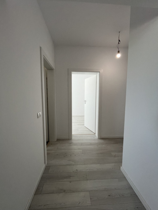 ULTIMUL APARTAMENT CU 3 CAMERE, DEZVOLTATOR, LIFT, GIROC