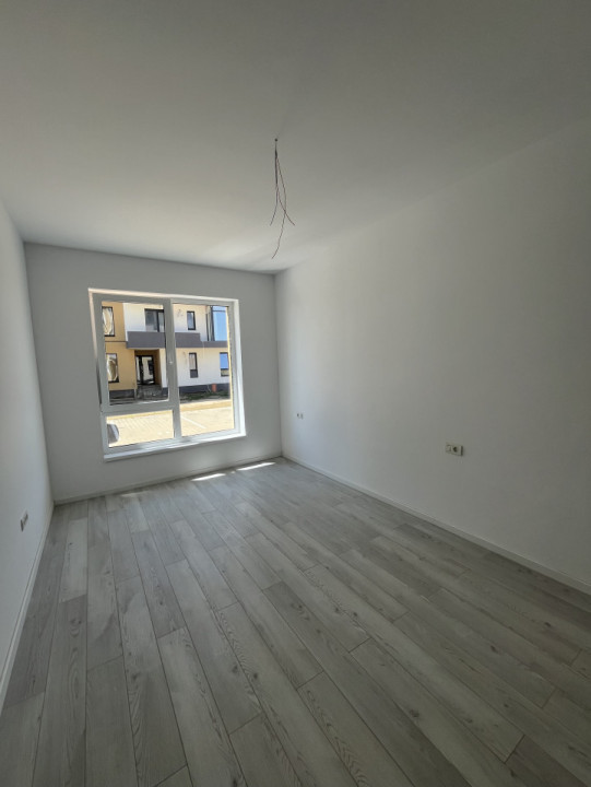 ULTIMUL APARTAMENT CU 3 CAMERE, DEZVOLTATOR, LIFT, GIROC