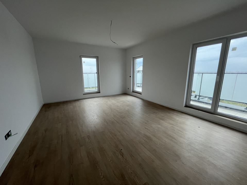 ULTIMELE  PENTHOUSE-URI, DISPONIBIL IMEDIAT, TORONTALULUI