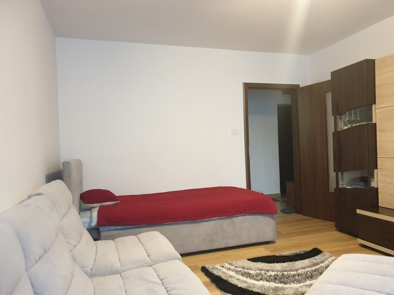 Anunt Imobiliar: Apartament 2 Camere de Vanzare in Zona Centrala!