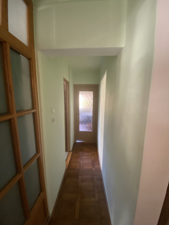 DE VANZARE: APARTAMENT 2 CAMERE, DECOMANDAT, LIPOVEI