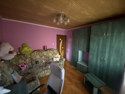 APARTAMENT CU 2 CAMERE DE VANZARE IN ARADULUI