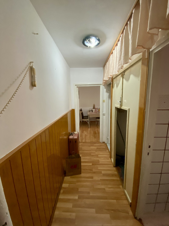  APARTAMENT CU 3 CAMERE DE VANZARE IN ZONA CETATII