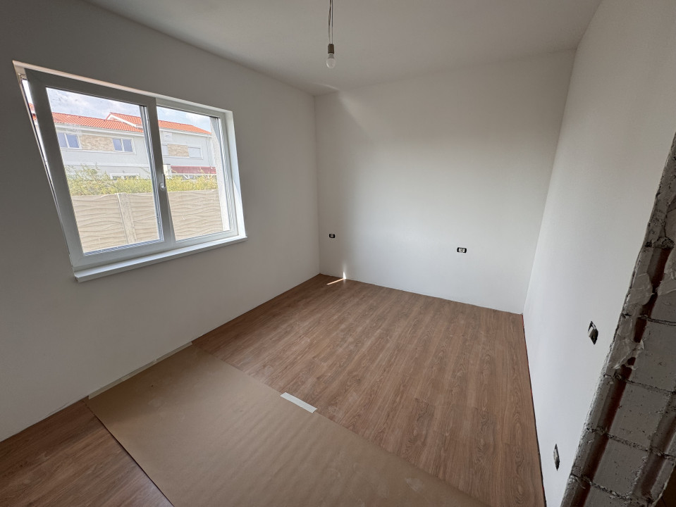 APARTAMENT SPATIOS, LOC DE PARCARE INCLUS+GRADINA.