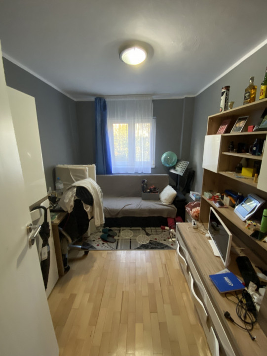 APARTAMENT 4 CAMERE DE VÂNZARE ÎN ZONA DACIA – ETAJ 2