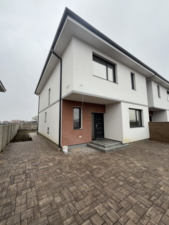 Pozitie Excelenta, 5 camere, Comision 0%