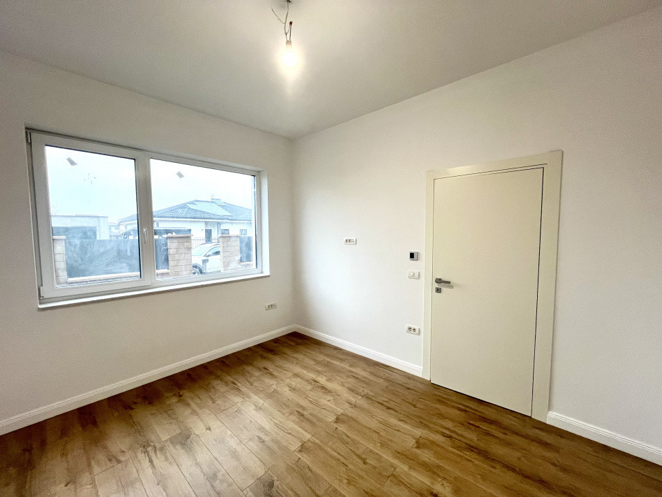 Pozitie Excelenta, 5 camere, Comision 0%