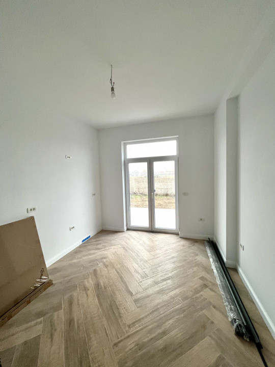 Pozitie Excelenta, 5 camere, Comision 0%