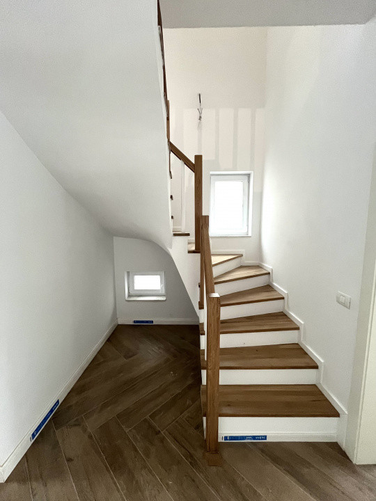 Pozitie Excelenta, 5 camere, Comision 0%