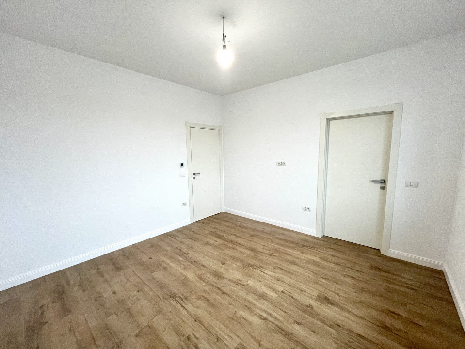 Pozitie Excelenta, 5 camere, Comision 0%