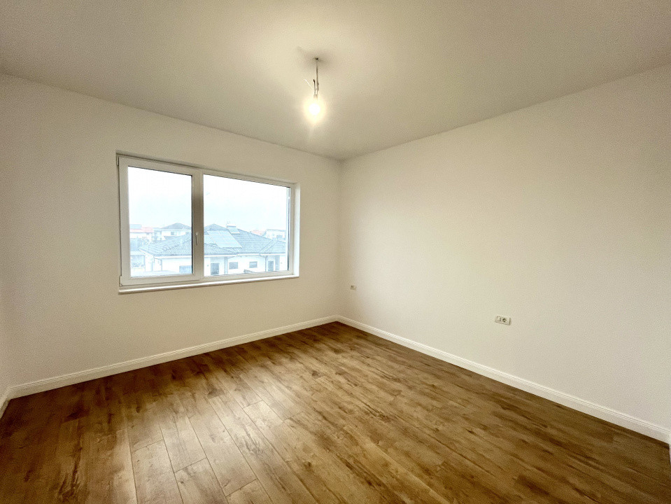 Pozitie Excelenta, 5 camere, Comision 0%