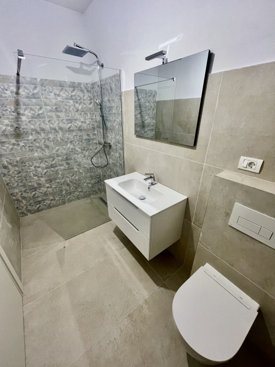 Pozitie Excelenta, 5 camere, Comision 0%