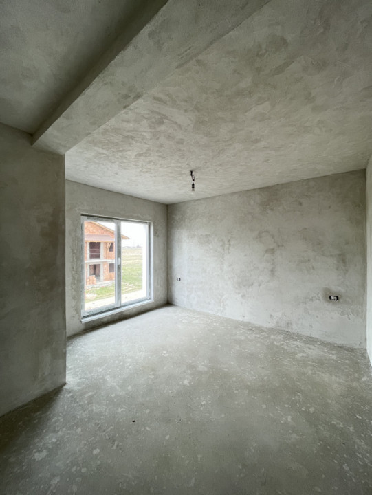 Duplex Despartit, Spatios, 4 camere