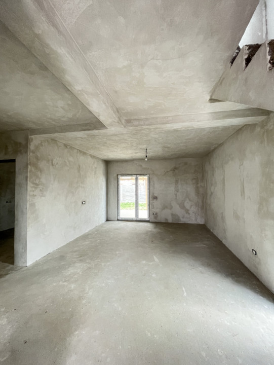 Duplex Despartit, Spatios, 4 camere