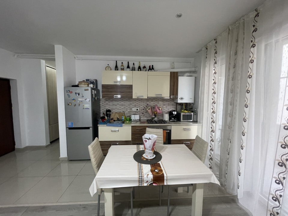 Comision 0%, Pozitionare excelenta, 2 camere mobilat si utilat