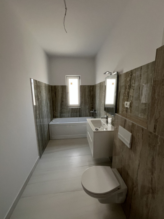 VATRA SATULUI, DISPONIBILE IMEDIAT, COMISION 0%