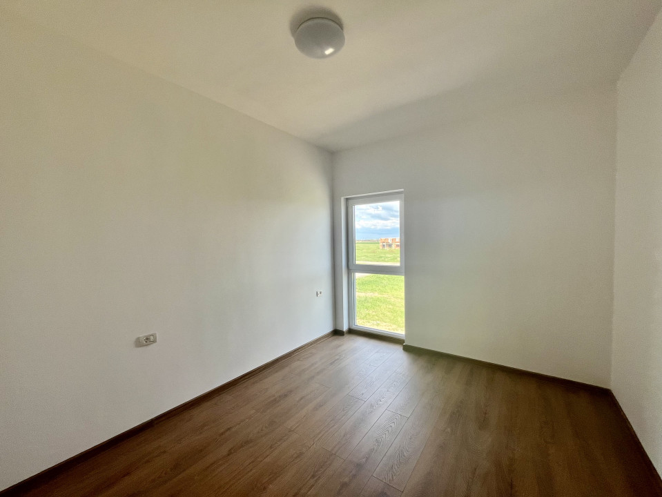 Finalizata, 4 camere, Mutare Imediata