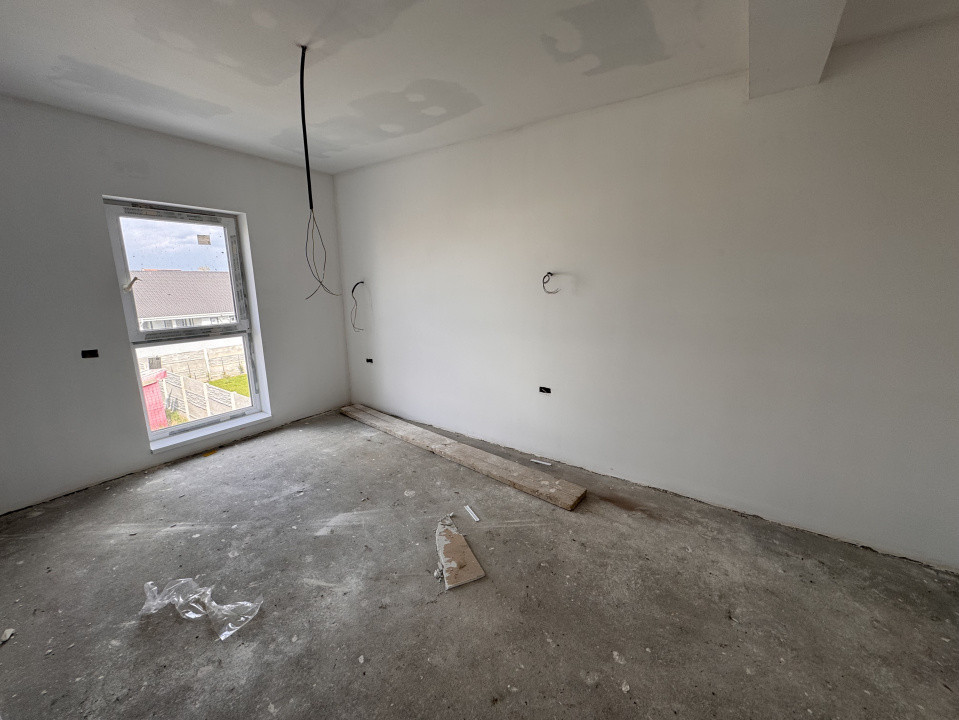 OFERTA PROMOTIONALA, SUPRAFATA GENEROASA, DESPARTIT C.T.