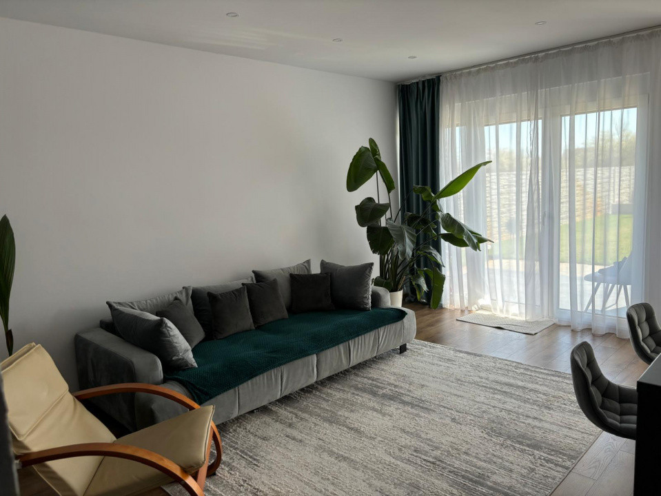 DUPLEX COMPLET MOBILAT SI UTILAT, 3 CAMERE, ZONA LINISTITA 