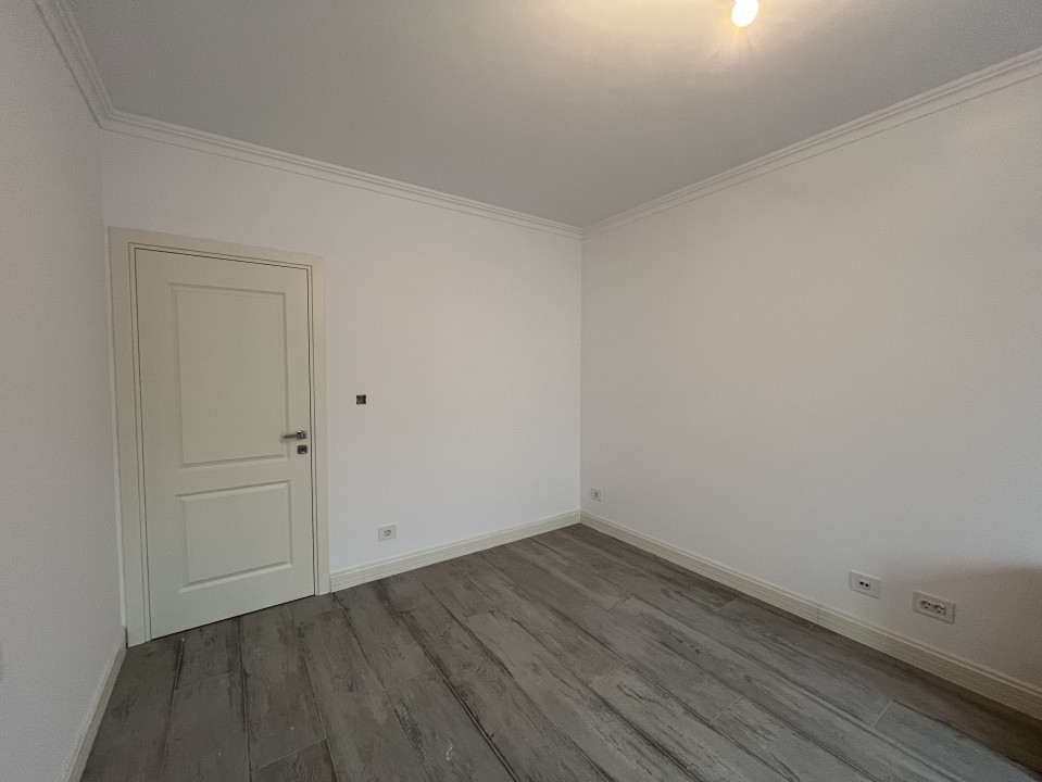 ULTIMUL PENTHOUSE, DEZVOLTATOR, LIDL GIROC 