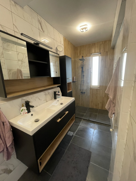 Casa insiruita Neptun Giroc