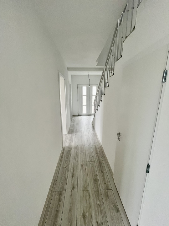 Complet Finalizat, 4 Camere, Mutare Imediata