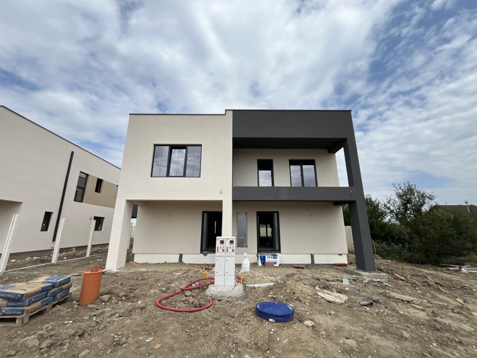 Ultima Jumatate, Comision 0%, 4 Camere