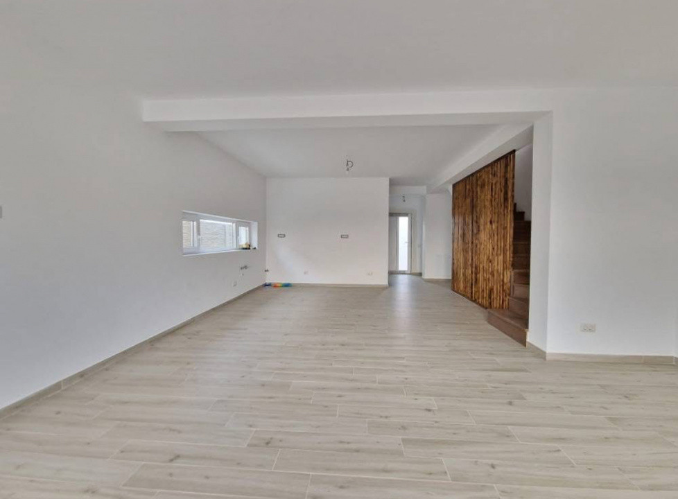 Pozitie Excelenta, 4 Camere, Mcity Mosnita