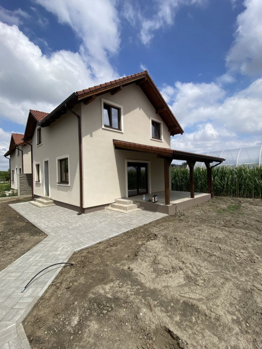 UTVIN, CASA INDIVIDUALA, DEZVOLTATOR 