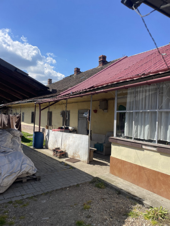Casa in Timisoara cu 4 apartamente, 440mp teren propriu