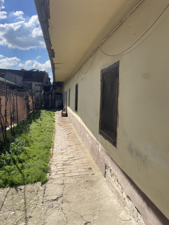 Casa in Timisoara cu 4 apartamente, 440mp teren propriu