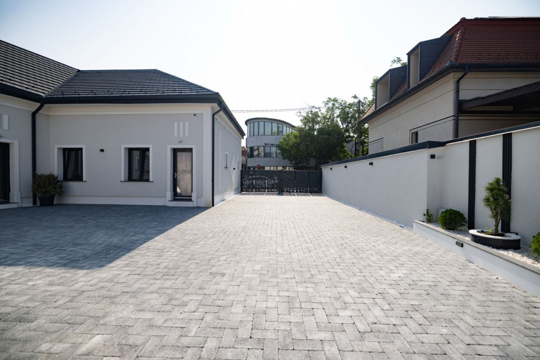 Spatiu Comercial de inchiriat, Pozitie Excelenta