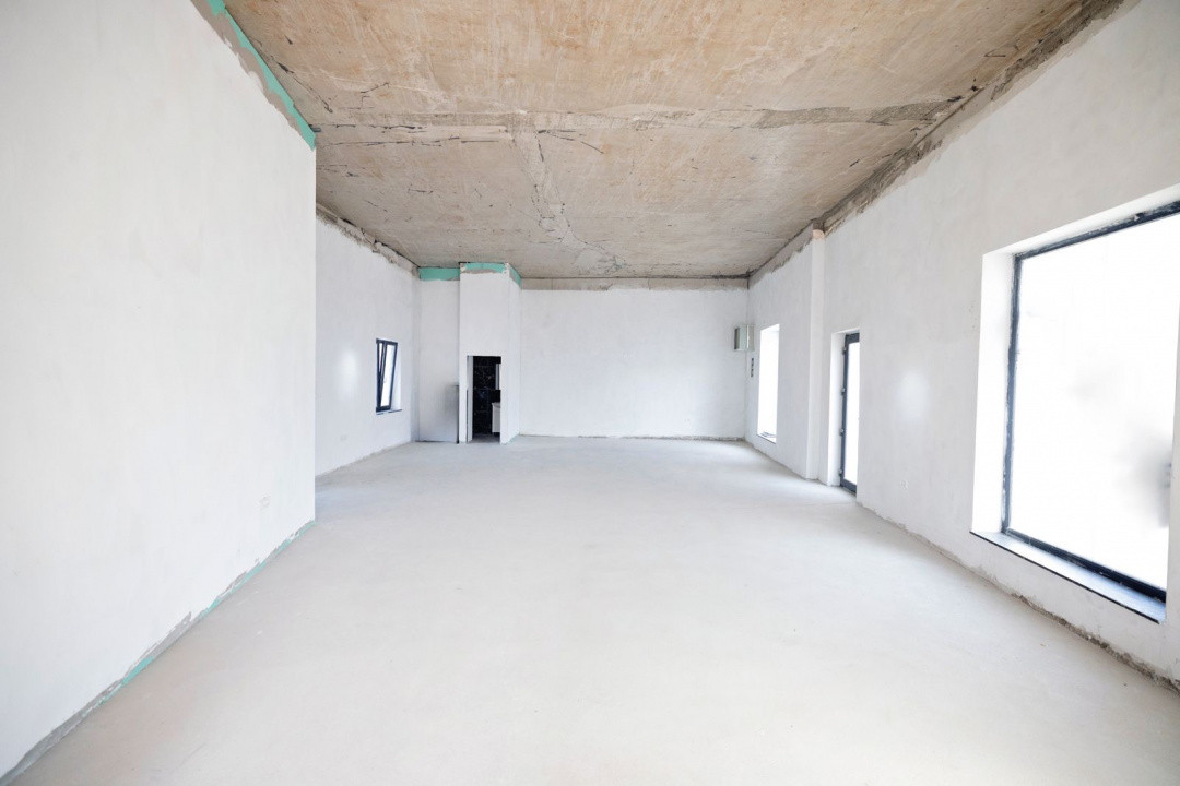 Spatiu Comercial de inchiriat, Pozitie Excelenta