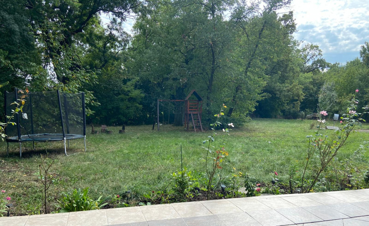 Proprietate inedita cu teren de 4400, si deschidere cu ponton pe Bega