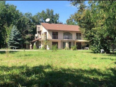 Proprietate inedita cu teren de 4400, si deschidere cu ponton pe Bega