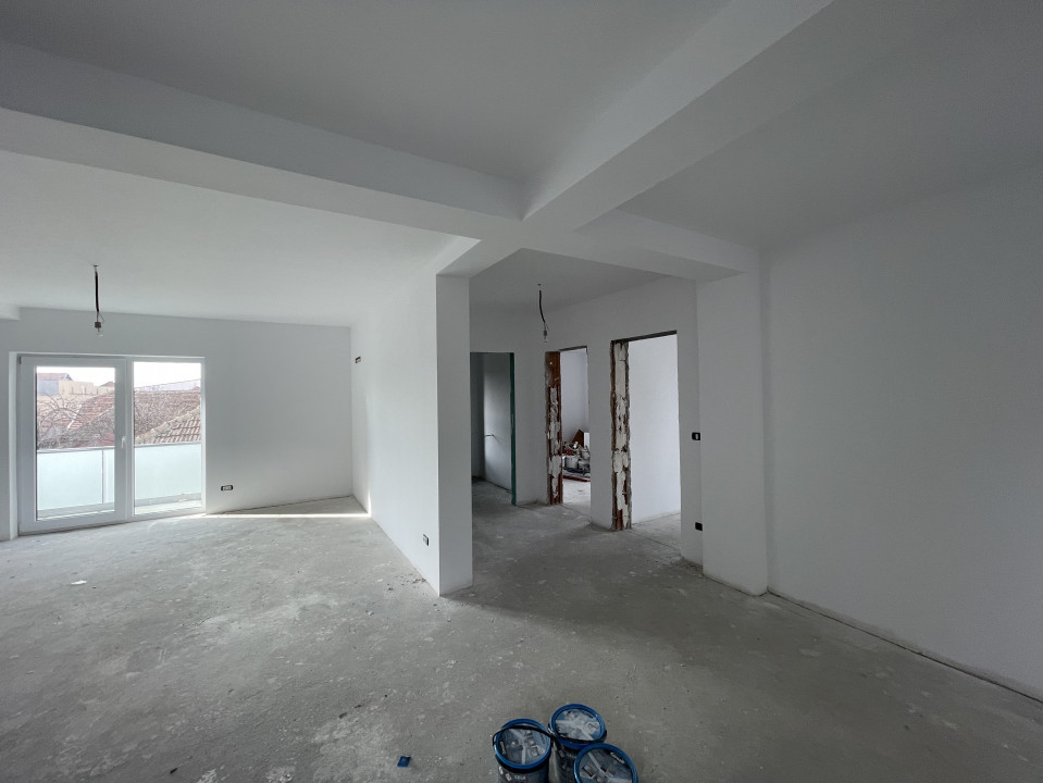 Apartament finalizat, Cu parcare subterana inclusa// 3 camere, 2 bai, 2 balcoane