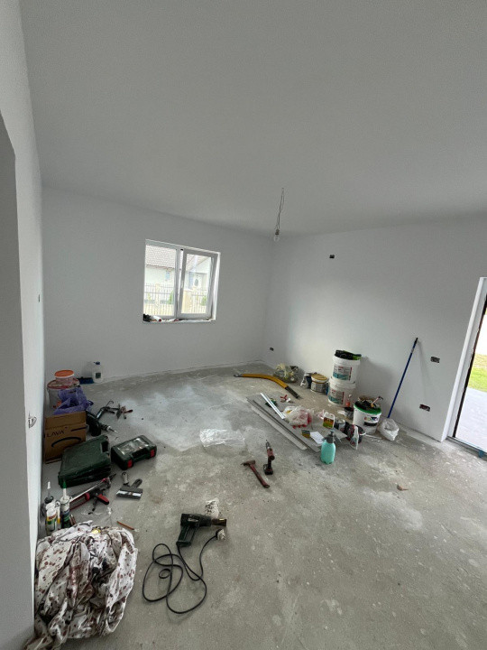 VANZARE CASA INDIVIDUALA , DEZVOLATOR , UTVIN