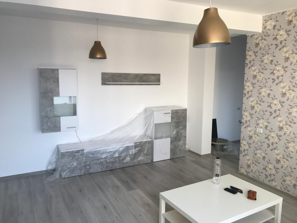 Apartament inedit, etaj intermediar, 2 camere, Giroc zona buna