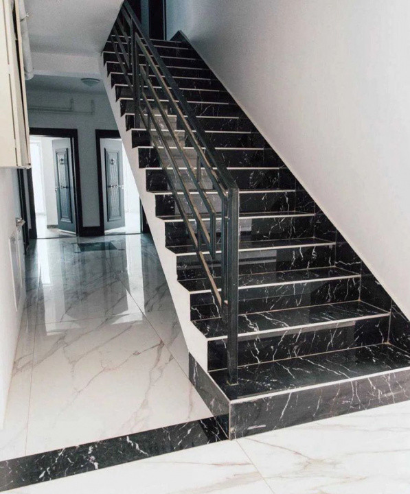 Apartament finalizat, finisaje premium, etaj intermediar