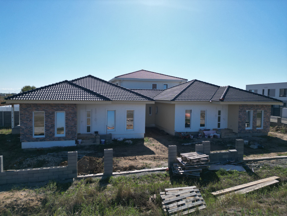 Pozitie Excelenta, Duplex Despartit, Comision 0%