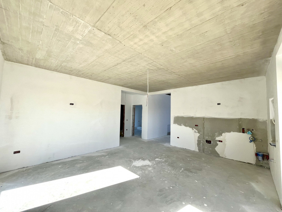 Pozitie Excelenta, Duplex Despartit, Comision 0%