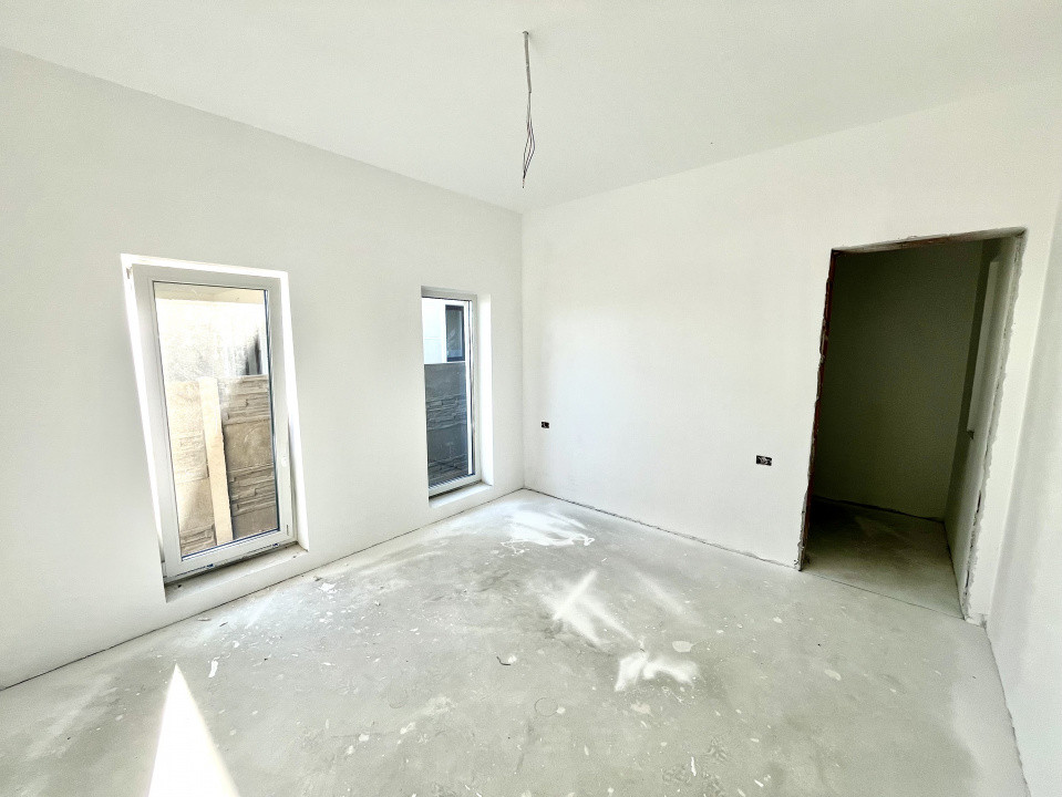 Pozitie Excelenta, Duplex Despartit, Comision 0%