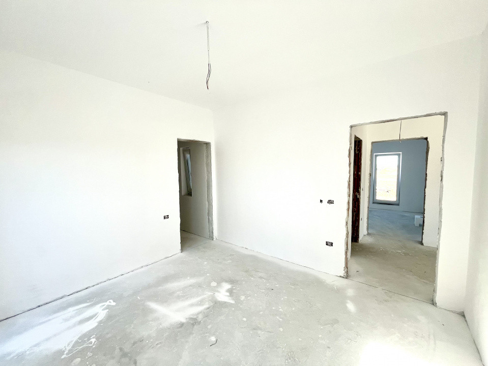 Pozitie Excelenta, Duplex Despartit, Comision 0%