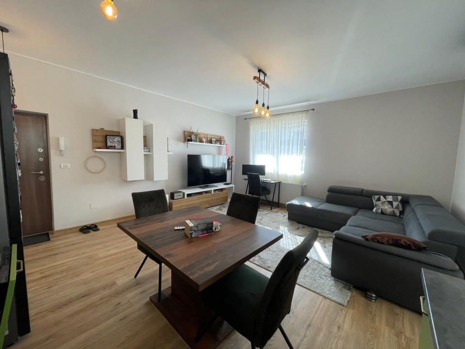 Apartament 2 camere cu radina//prima inchiriere Bloc nou