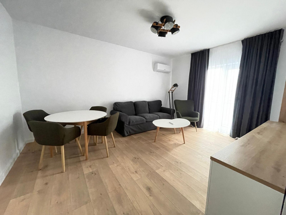 Apartament nou, 2 camere,  decomandat cu bucatarie inchisa