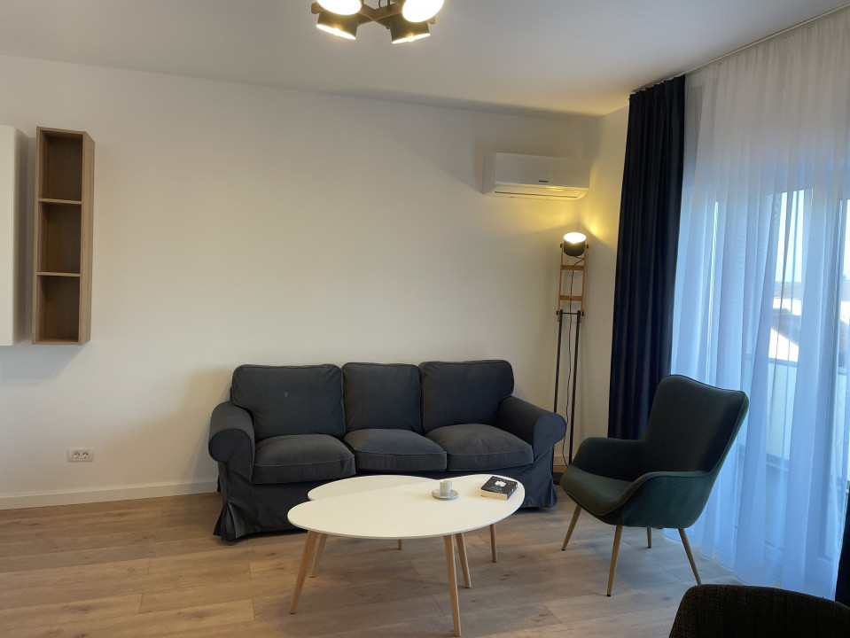 Apartament nou, 2 camere,  decomandat cu bucatarie inchisa