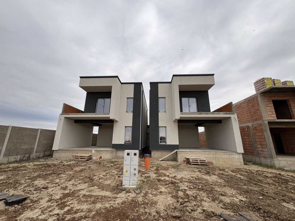 Duplex Modern Giarmata