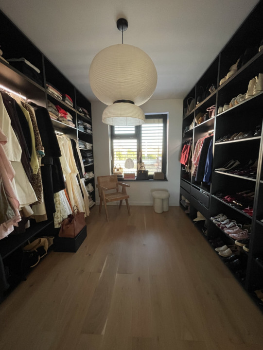 Jumatate de duplex de lux, complet mobilat si utilat