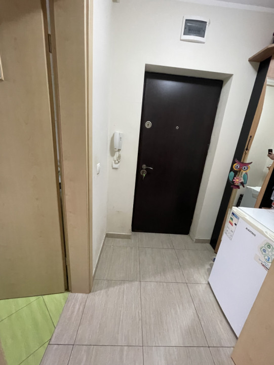 Garsoniera tip studio Giroc zona Neptun 