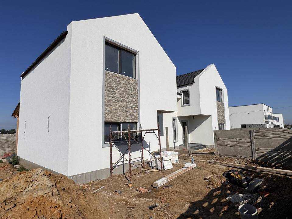 3 CAMERE, DESPARTIT PRIN C.T , SUPRAFATA GENEROASA